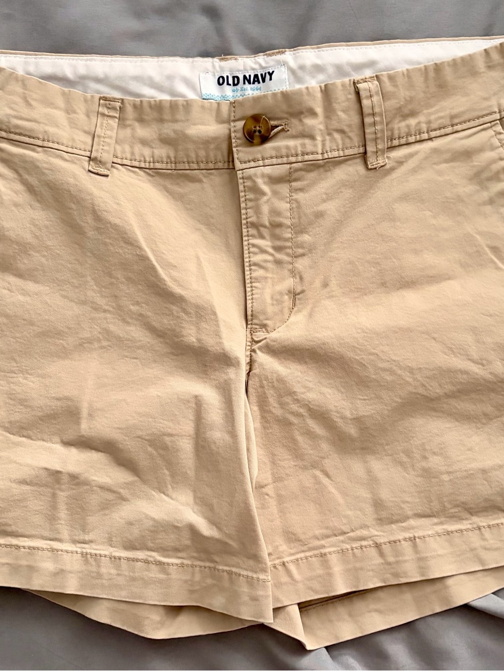 Old Navy women’s Tan Flat-Front Cotton Shorts